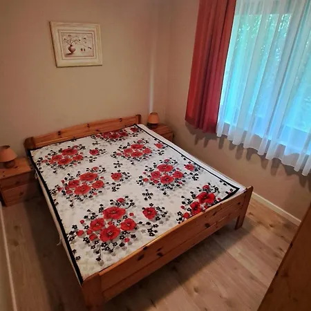 Διαμέρισμα Meena *